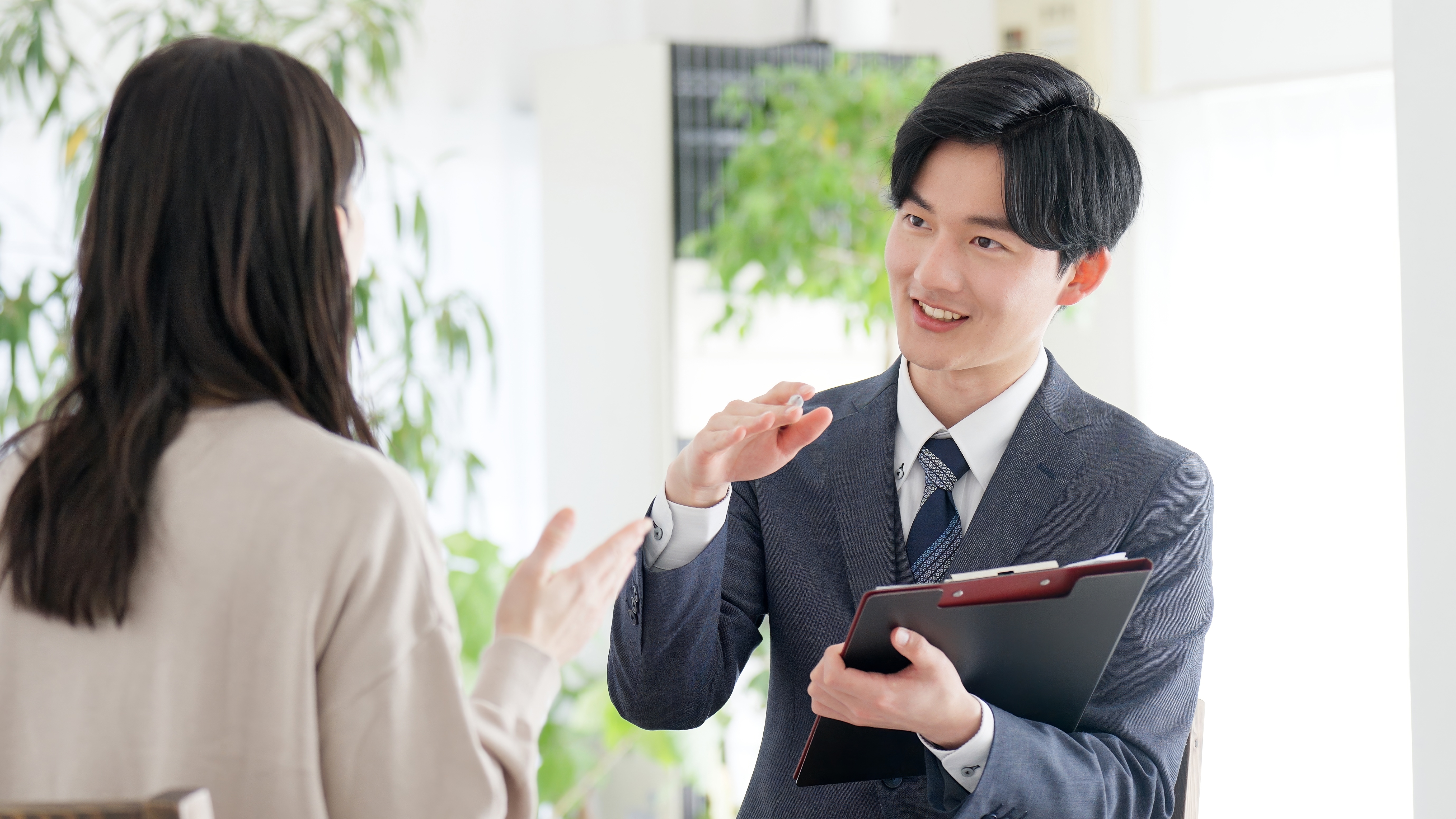 営業職　S.Aさん　業務風景